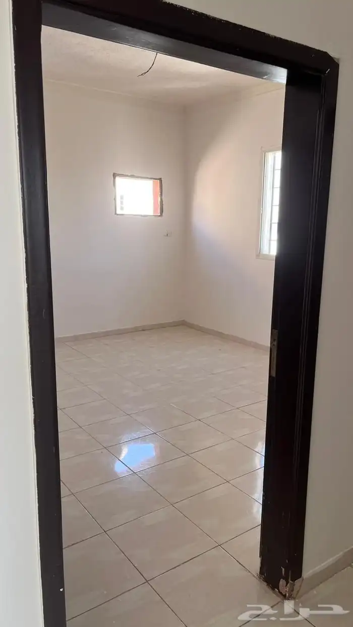 شقة للإيجار حي الرمال 8