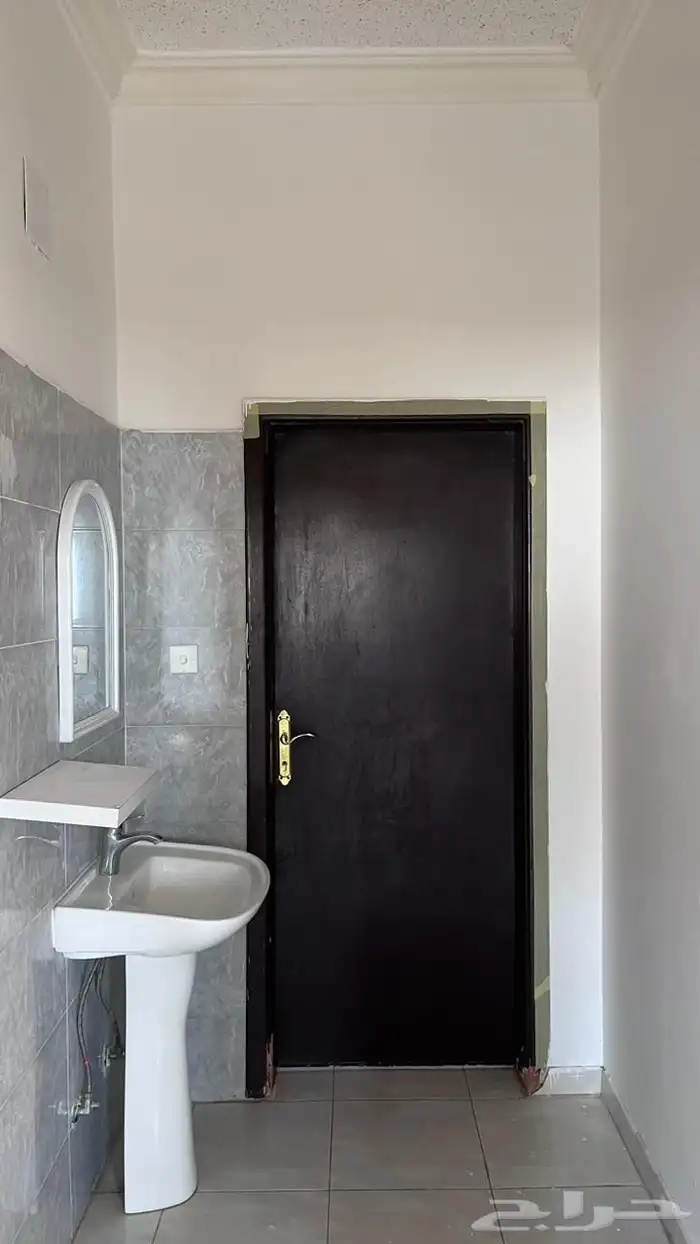 شقة للإيجار حي الرمال 7