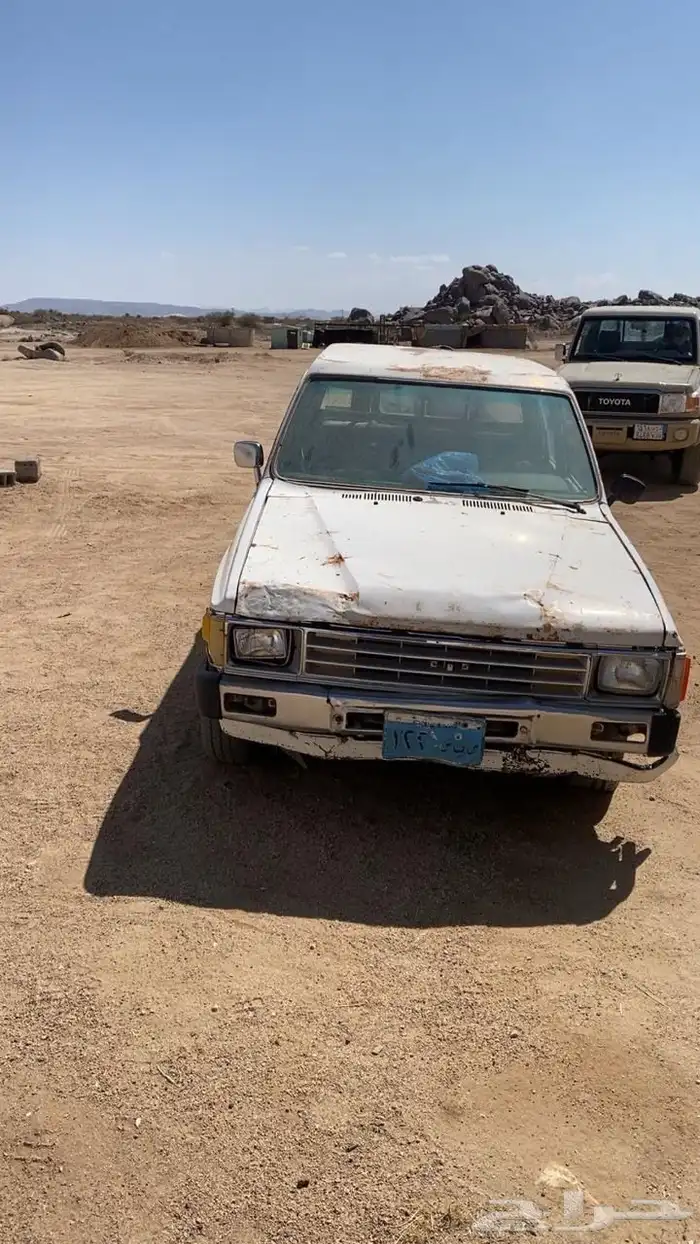 بسم الله الرحمن الرحيم هايلوكس 84 2