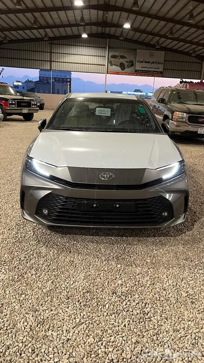 كامري 2025 سعودي بنزين E 5