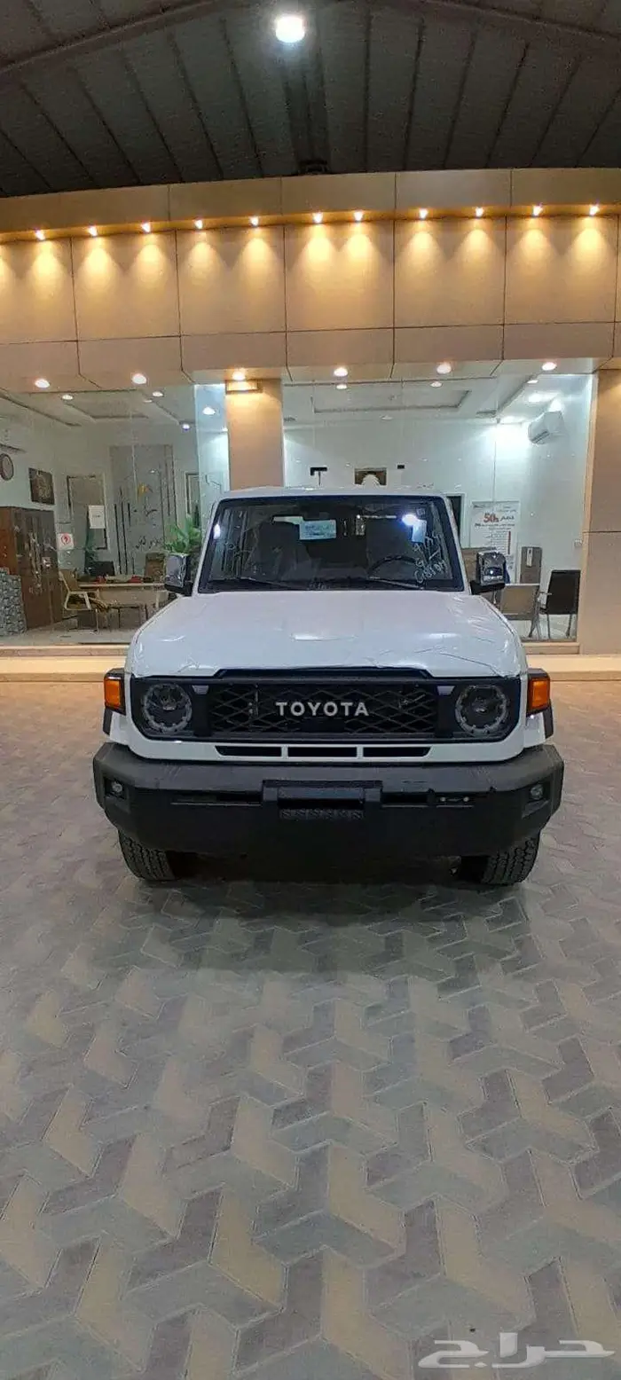 أقل سعر 235000 ربع 5 أبواب بنزين سعودي فل كامل 0