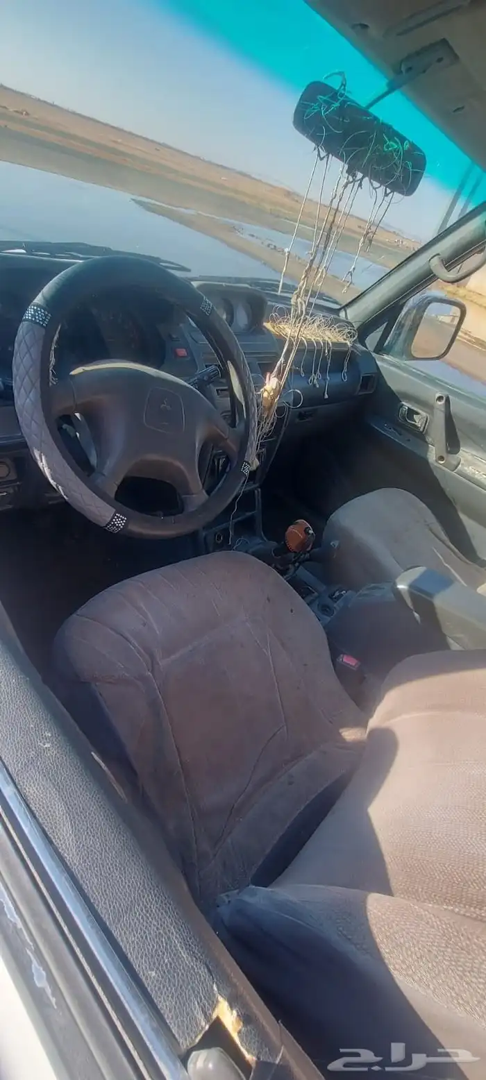 جيب باجيرو 1999 ربع 3