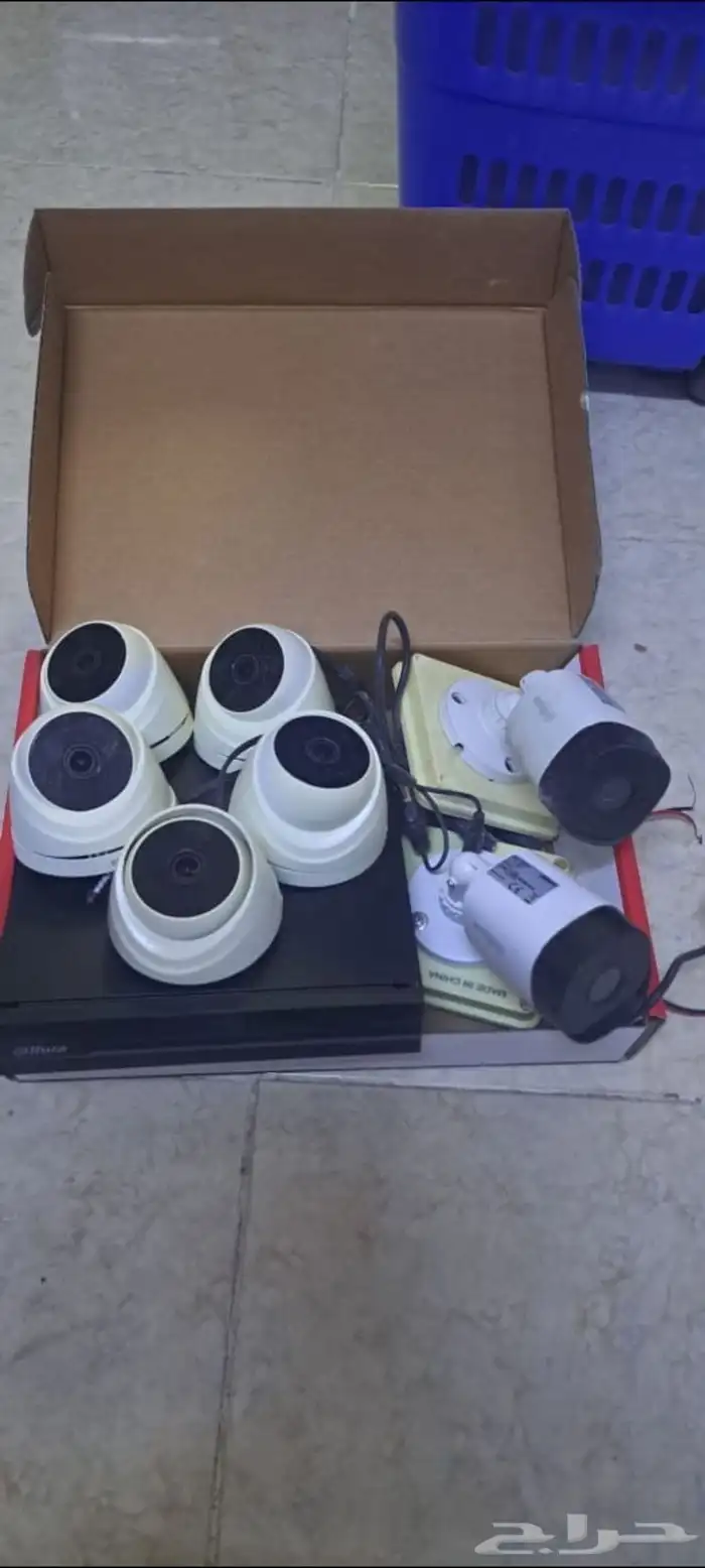 كاميرات مراقبة داخلية وخارجية استخدام بسيط 0