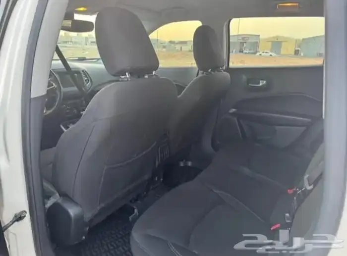 جيب كومباس 2018 4