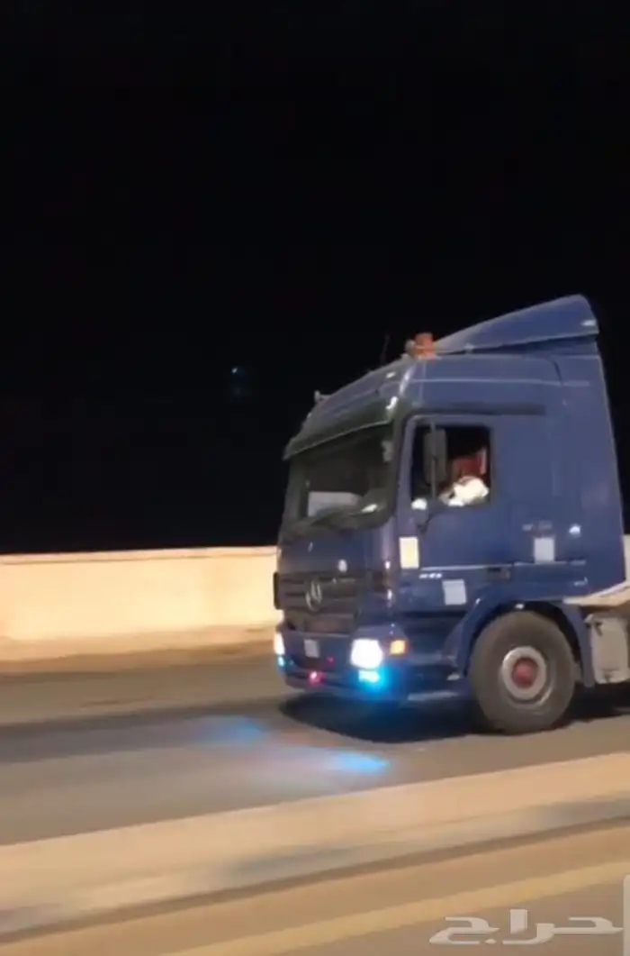 للبيع زعانف اكترس MB2 ميقا لون ازرق 0