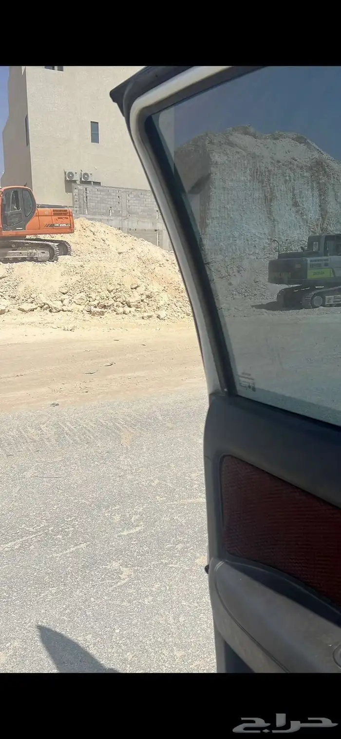 حفر وترحيل وهدم بناء 3