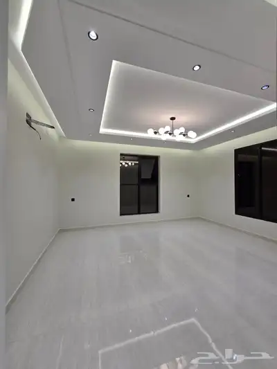 للبيع روف علوى مع ملحق مدخل مستقل 8غرف تشطيب VIP بأحد رفيده index