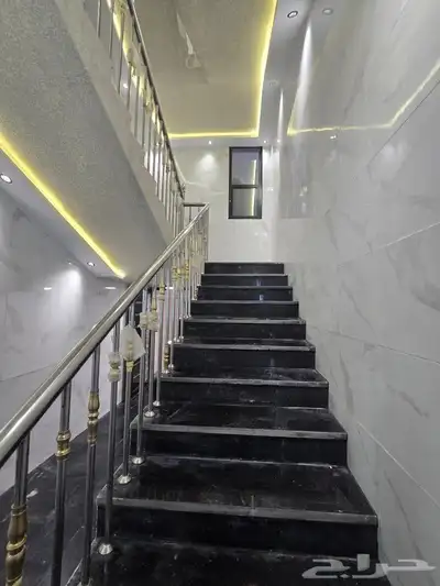 للبيع دور علوي مدخل مستقل ومصعدشغال جاهز 600 ألف أنهاالمحاله index