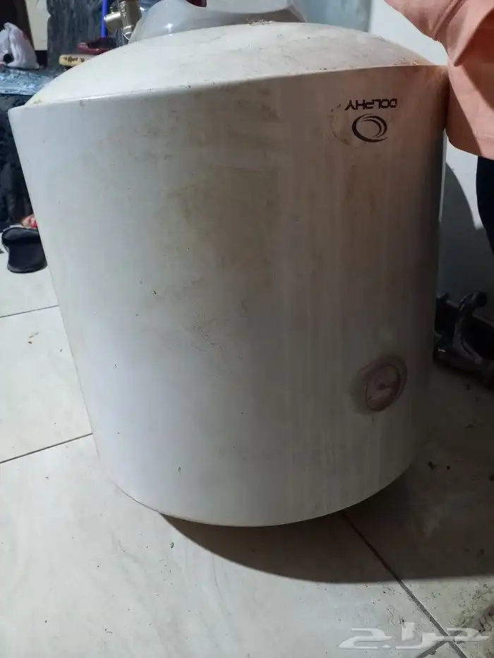 سخان للبيع شغال بس بينقط مياه للبيع 0