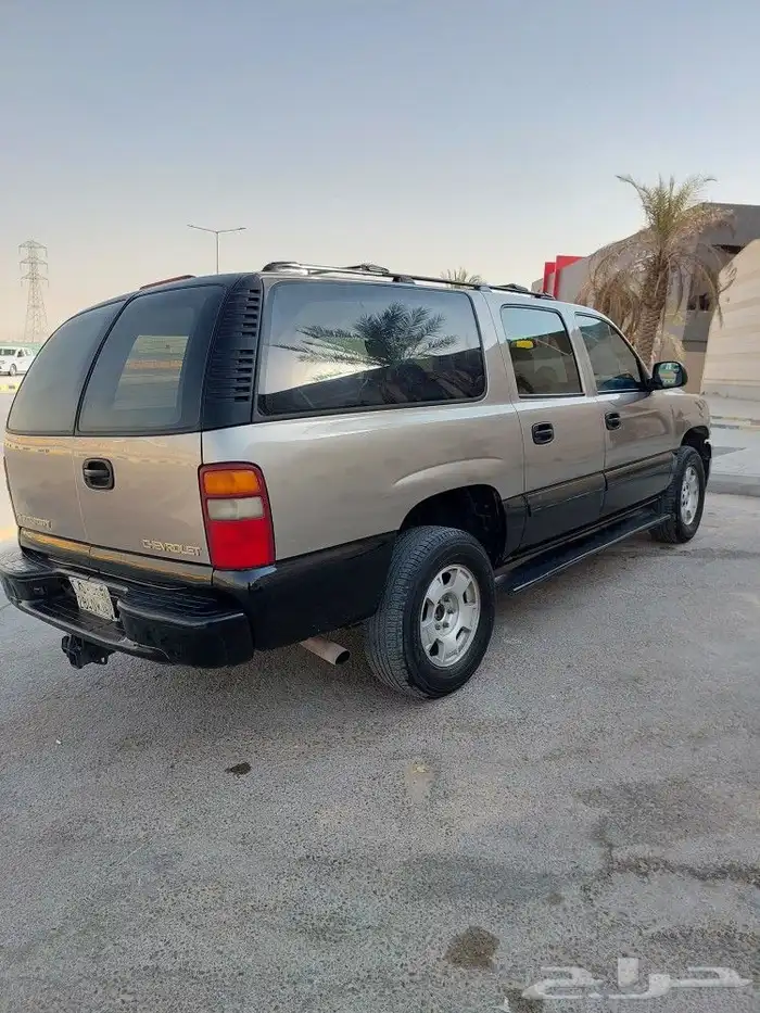 سيارة شيفروليه سوبربان 2003 2