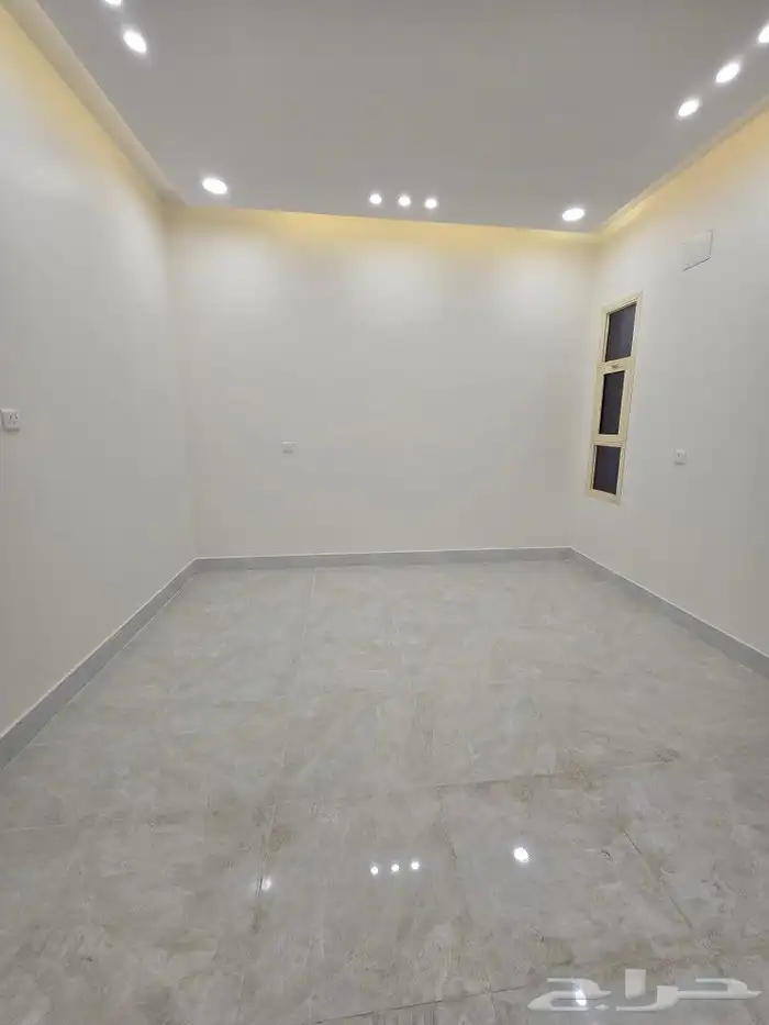 للبيع روف علوى مع ملحق مدخل مستقل ومصعدراكب650 ألف بأحدرفيده 13