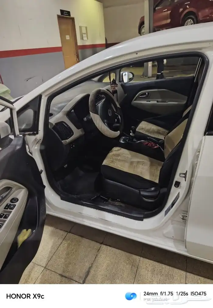 ريو 2013 قير عادي ممشى 219 الف السوم وصل 15 7