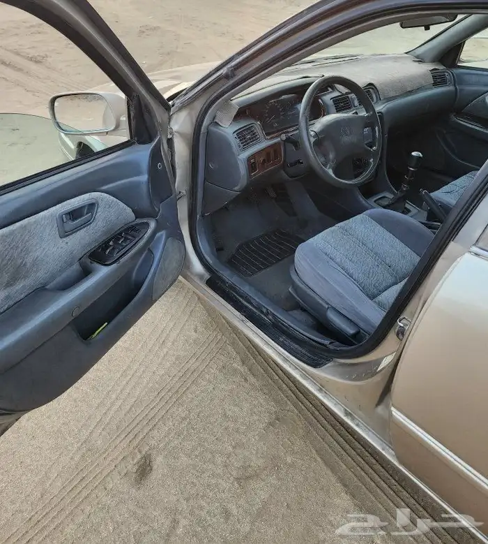 تويوتا كامري موديل 2000 6