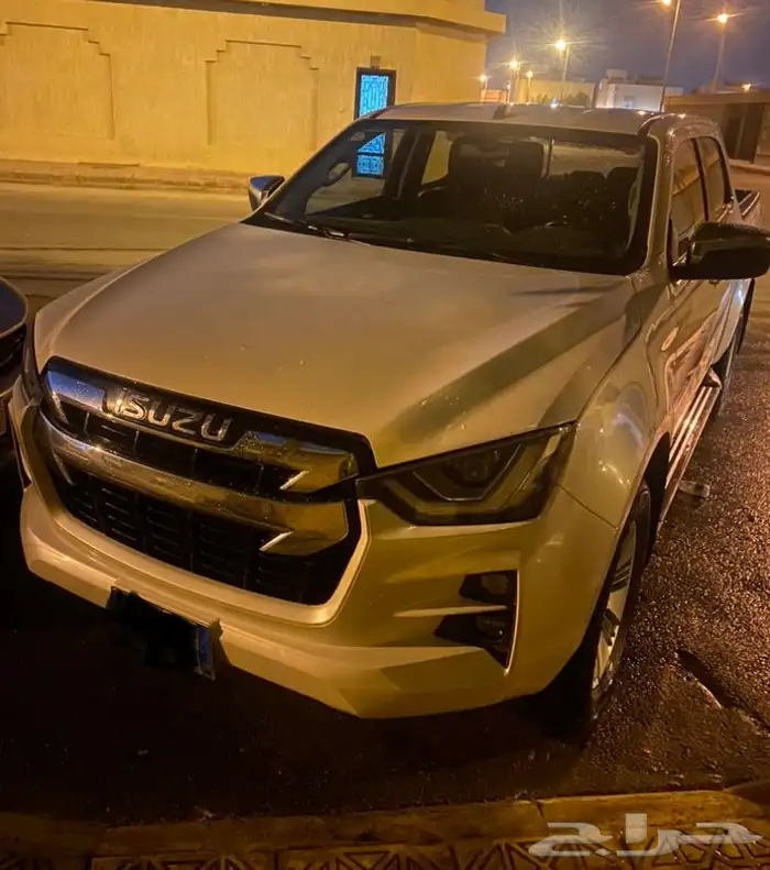 ايسوزو ديمكس 2022 LS 0