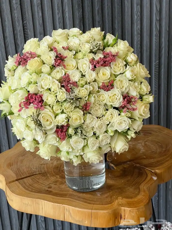 منسق ورد يبحث عن عمل في الرياض 3