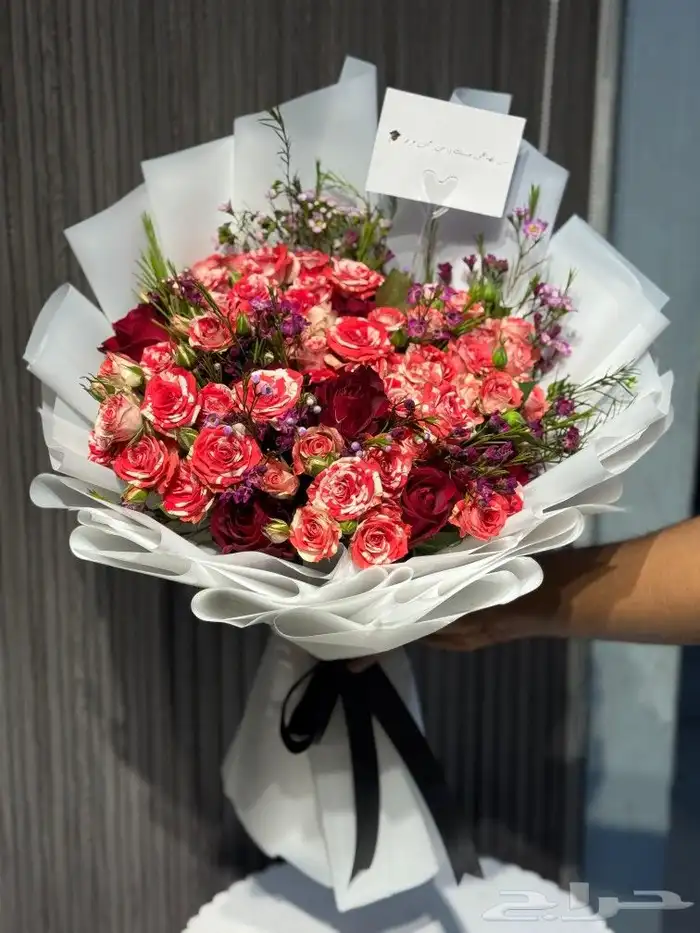 منسق ورد يبحث عن عمل في الرياض 0