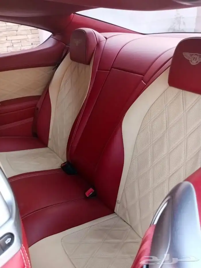 بنتلي gtكونتيننتال 2015 8v. 8