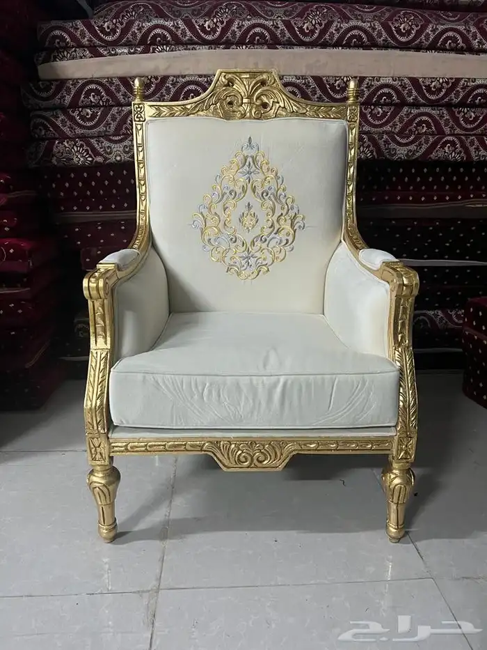 تأجير كراسي وطاولات وكنب حفلات مناسبات فعاليات 8