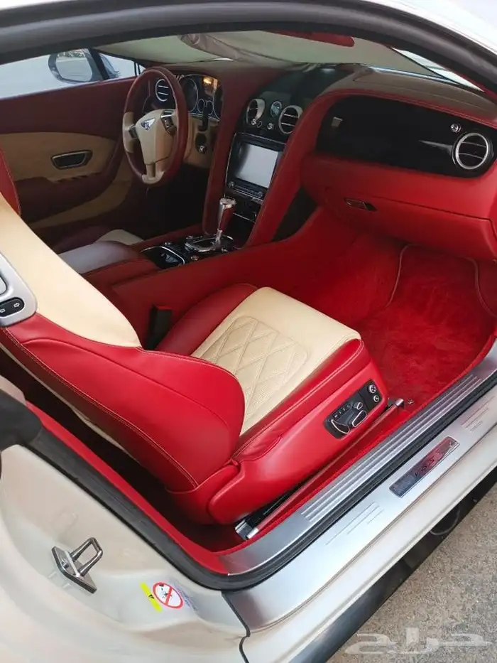 بنتلي gtكونتيننتال 2015 8v. 9