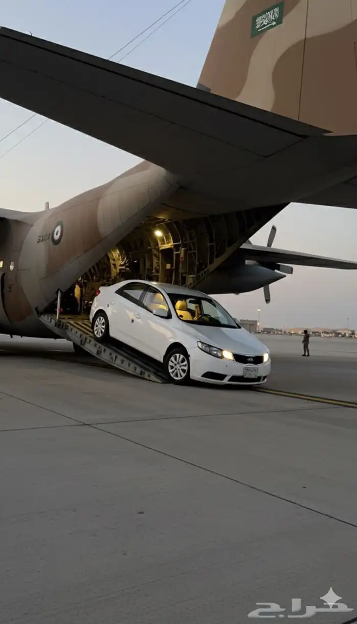 للبيع كيا سيراتو م 2012 16