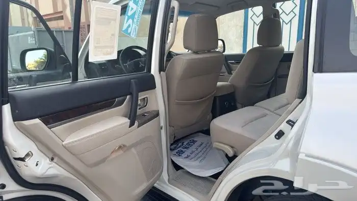 باجيرو 2017 ماشي 82الف فقط 12