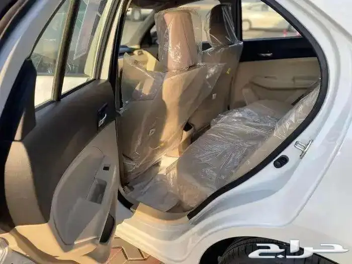 سوزوكي ديزاير ستاندر 2025 6