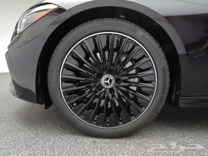 مرسيدس CLE 300 كوبيه كشف وارد كندا زيرو اصفار بسعر مغري 2