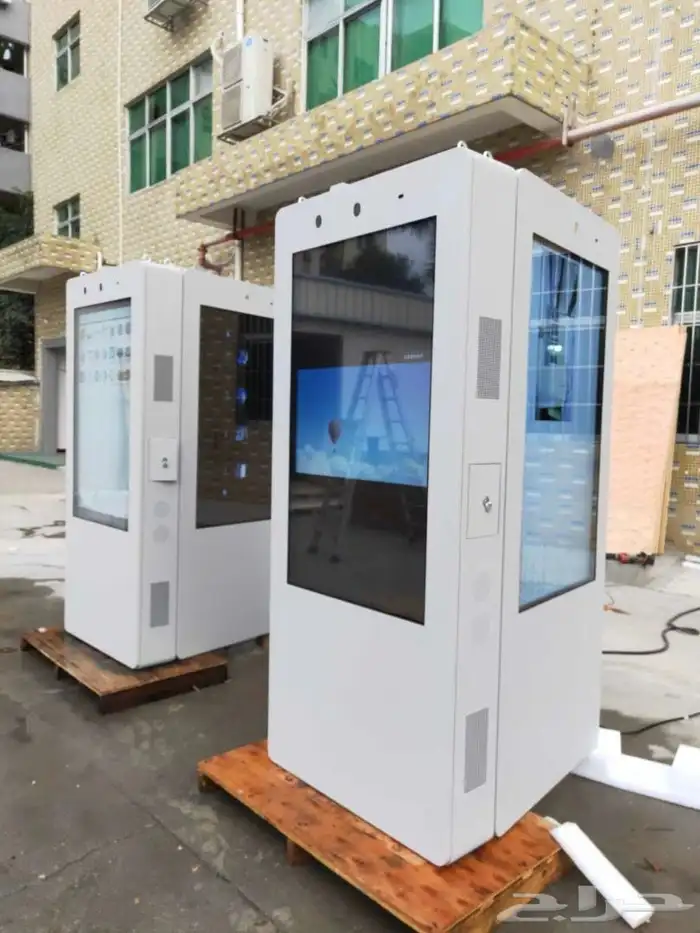 تاجير وبيع شاشات LED و شاشات تفاعلية 4