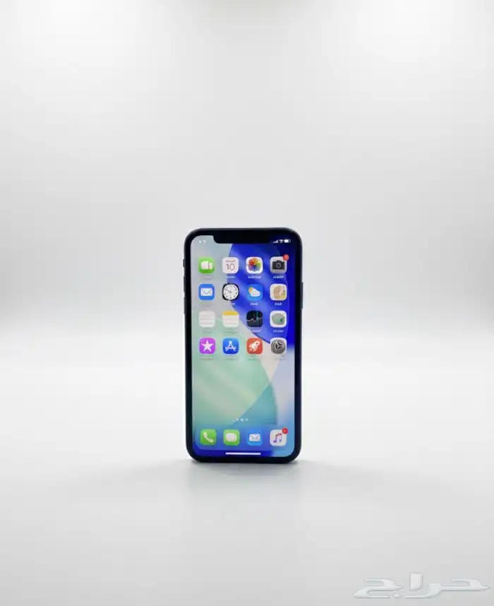 ايفون 11 العادي 1