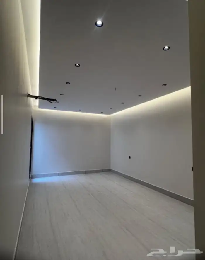 للبيع دور جديد في حي العزيزية 2