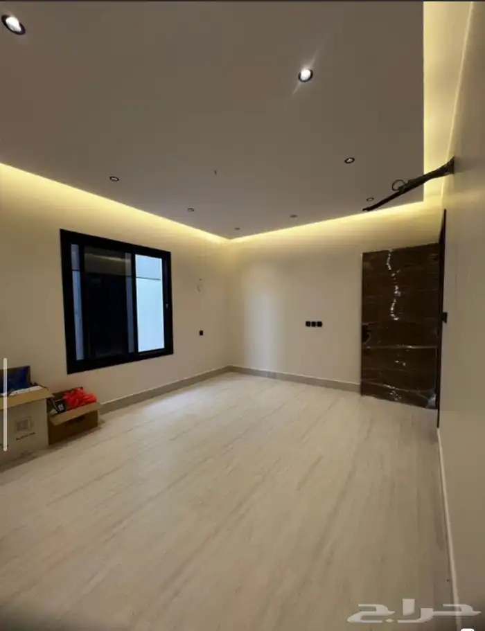 للبيع دور جديد في حي العزيزية 6