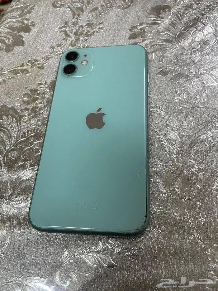 ايفون 11 عادي 3