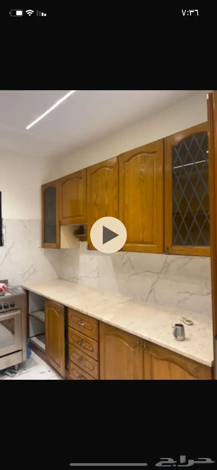 مطبخ المونيوم مع خشب بحاله جيدة 0