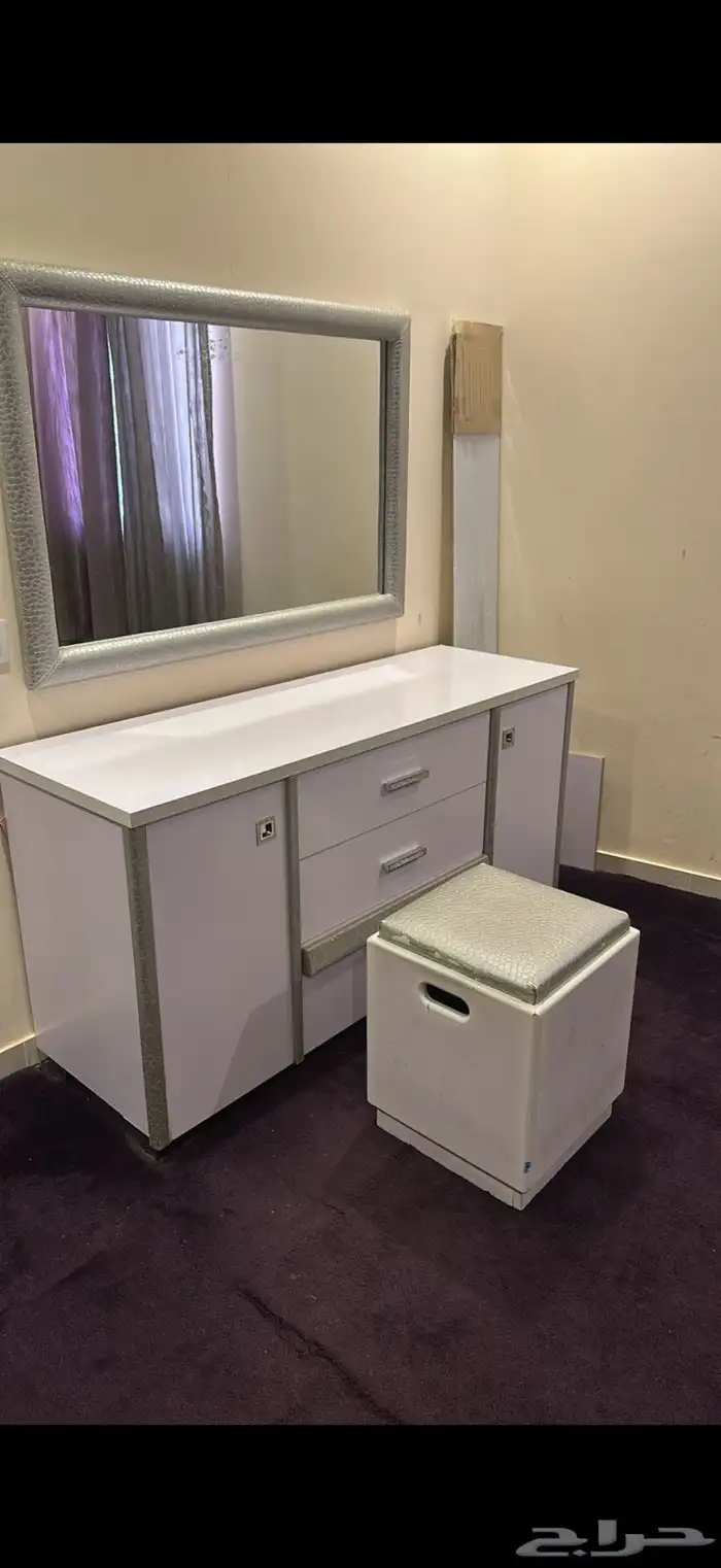 غرفه كامله للبيع 1