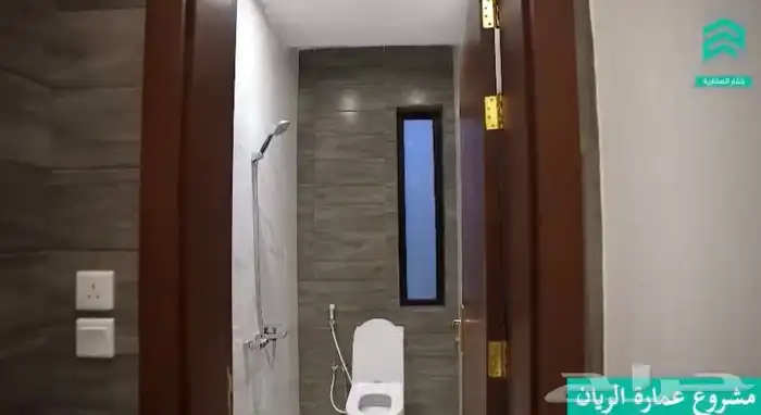 شقة فاخرة حي الريان 6 غرف خلف محطة الشرقية 7