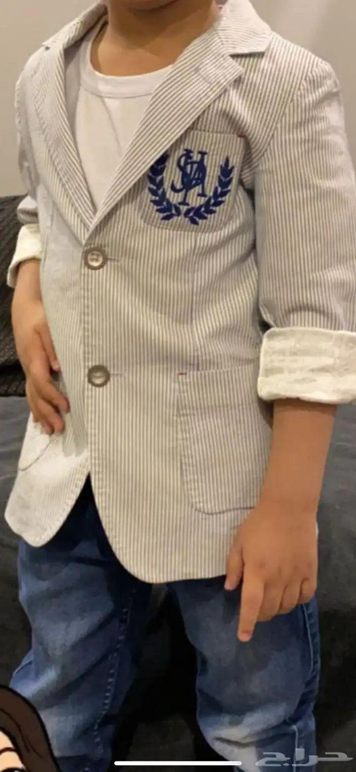 ملابس ماركه ولادي نظيف مقاسات مختلفه 0