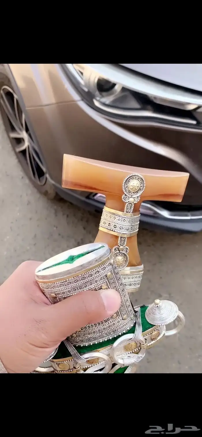 خنجر كفو حك زراف وأطلق من الزراف 1