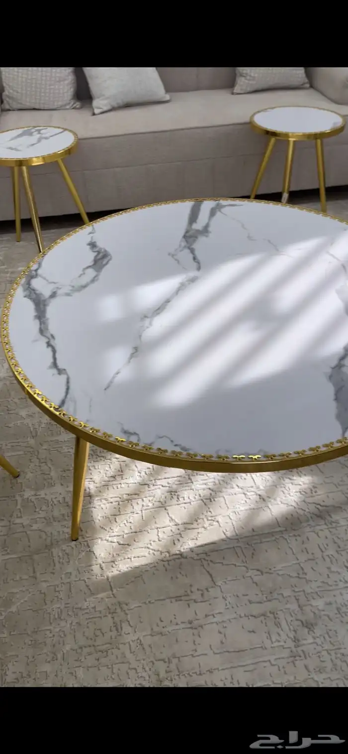 طاولة مجلس نظيفه مره 1