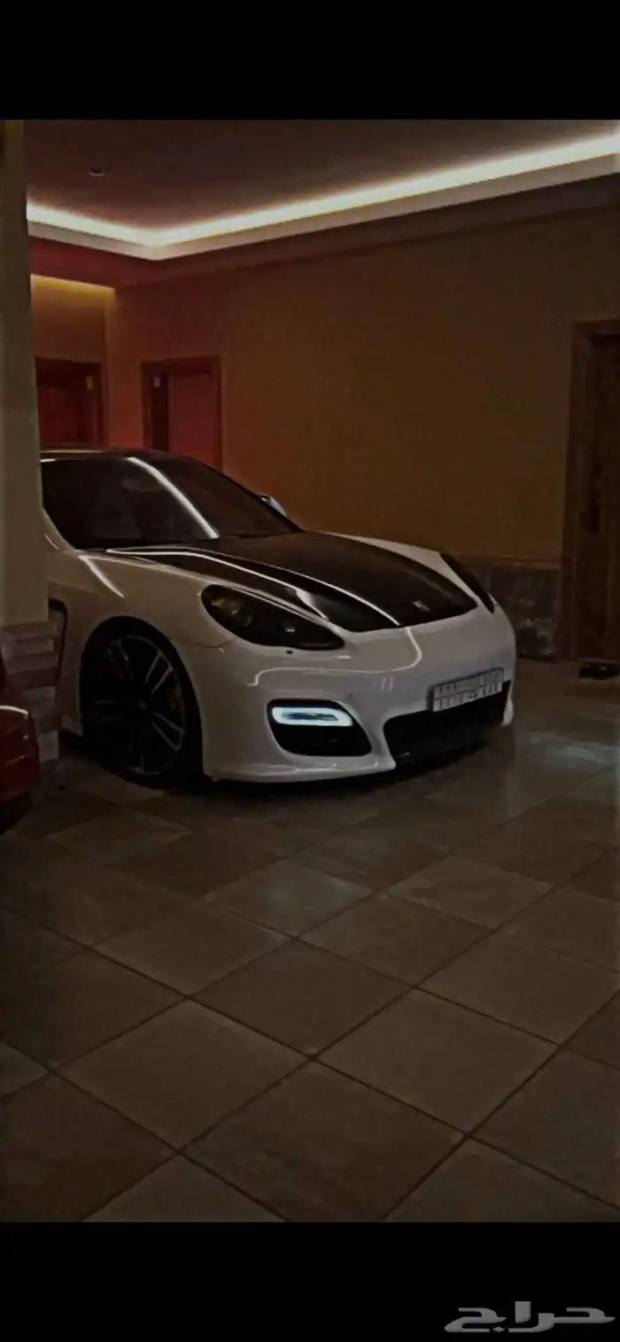 بورش باناميرا 2