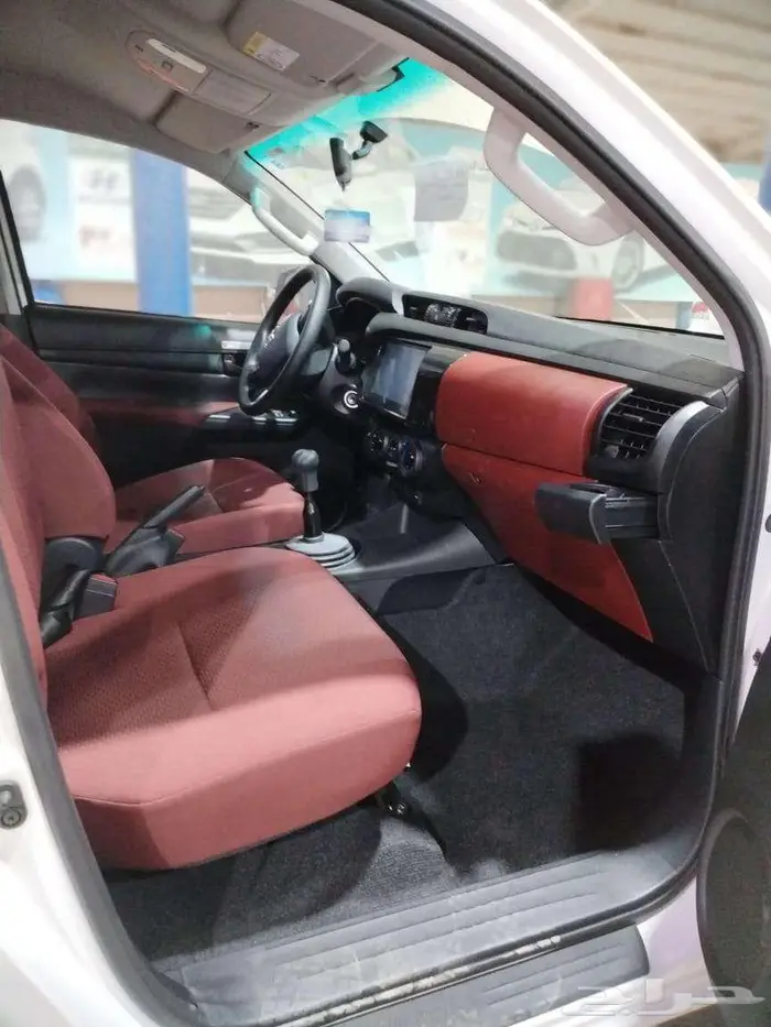 تويوتا - هايلوكس 9