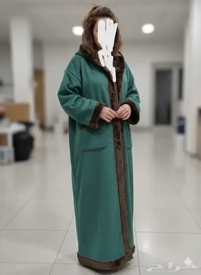 فروه نسائي مع قبوع الراس index