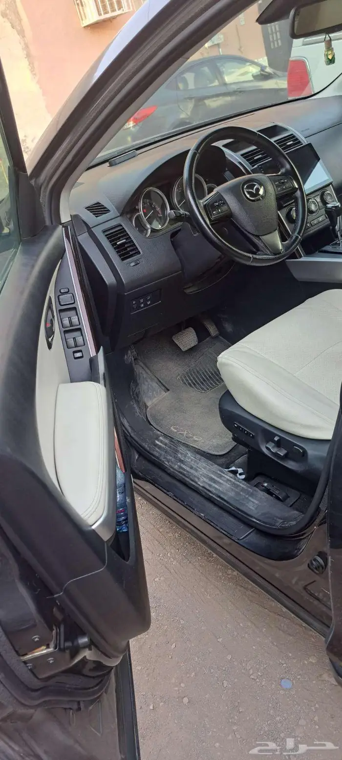 Mazda CX9 16