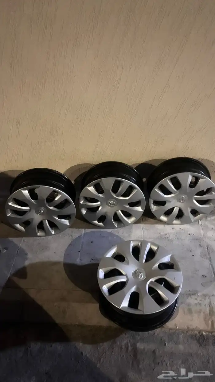 جنوط هايلكس 2016 وكاله مع الطيس 0