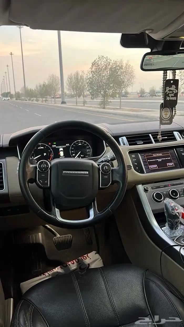 رانج روفر سبورت 10
