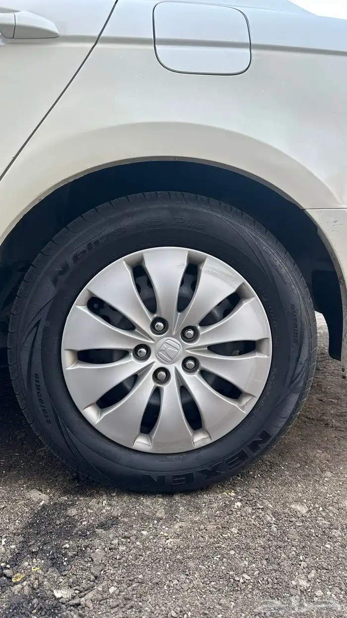 طيس هوندا اكورد من 2008 الى 2012 1