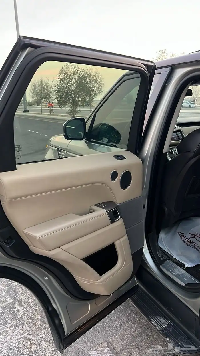 رانج روفر سبورت 12