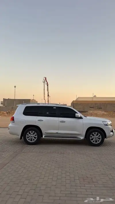 جيب لاندكروزر index