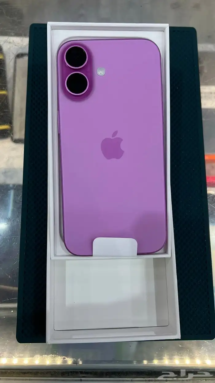 ايفون 16 عادي جديد 1