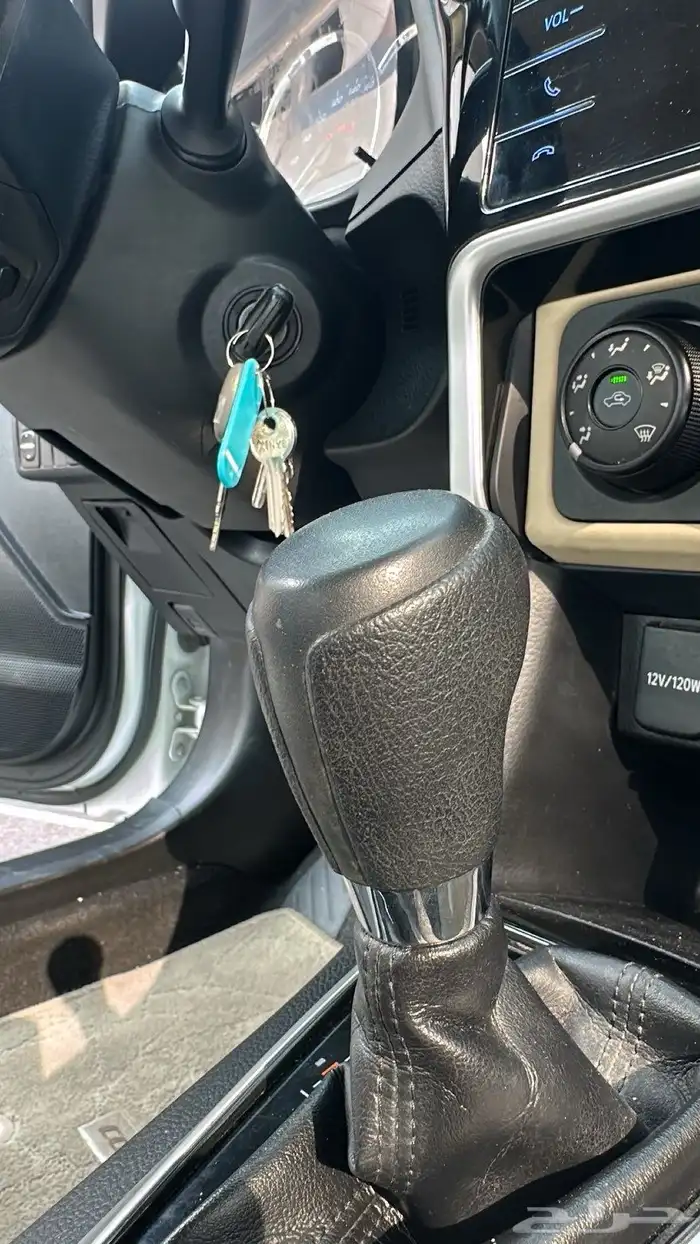 تايوتا كورلا 2019 مخزنة بحالة الوكالة 10