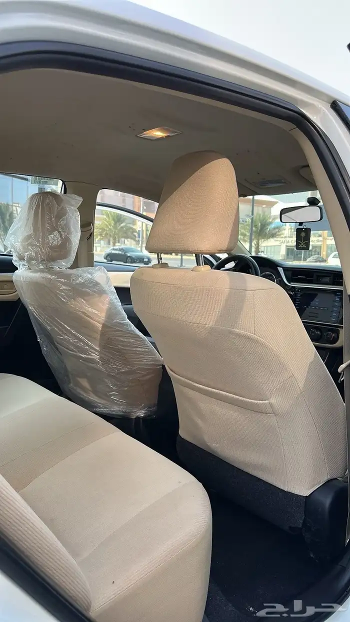 تايوتا كورلا 2019 مخزنة بحالة الوكالة 12